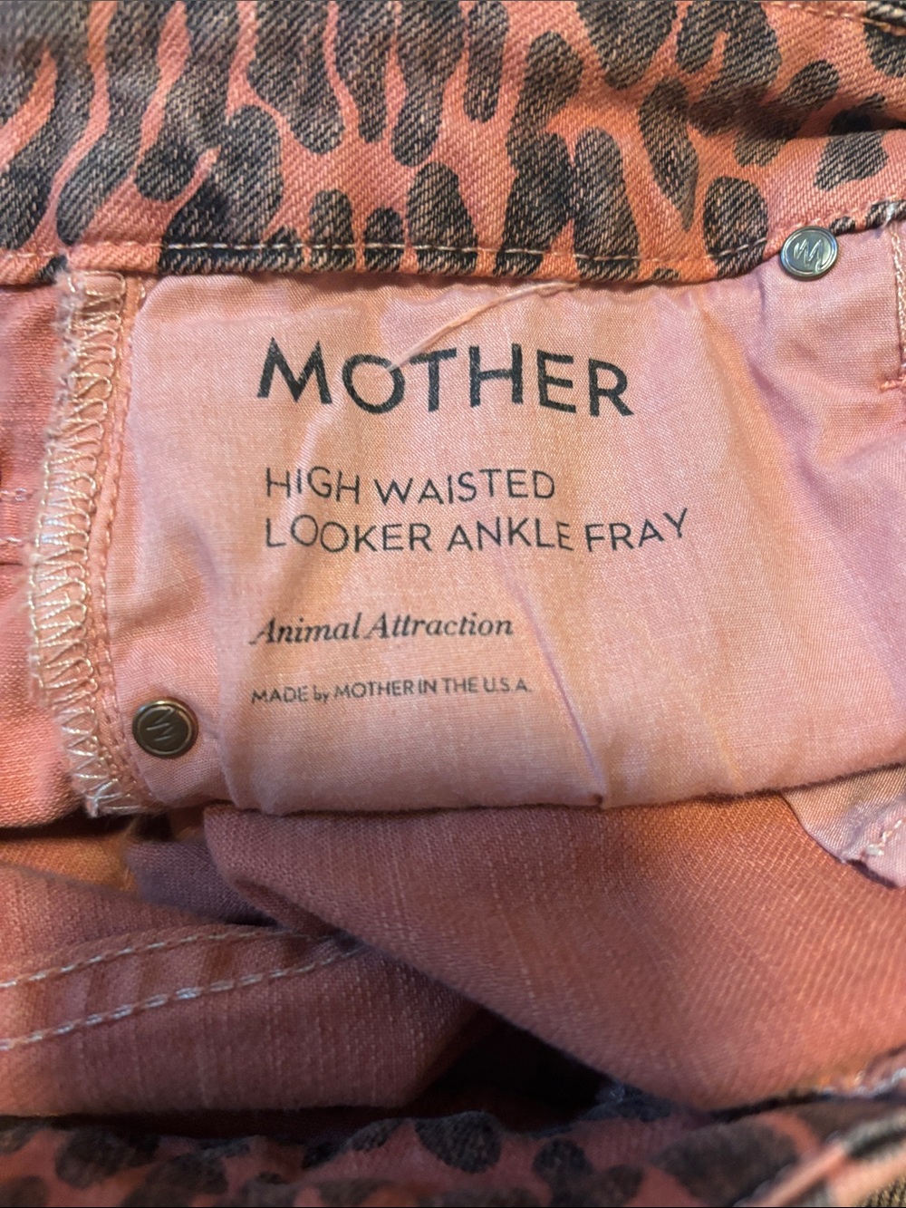 MOTHER high waisted looker ankle fray in animal attractions size 28 - Picture 8 of 8